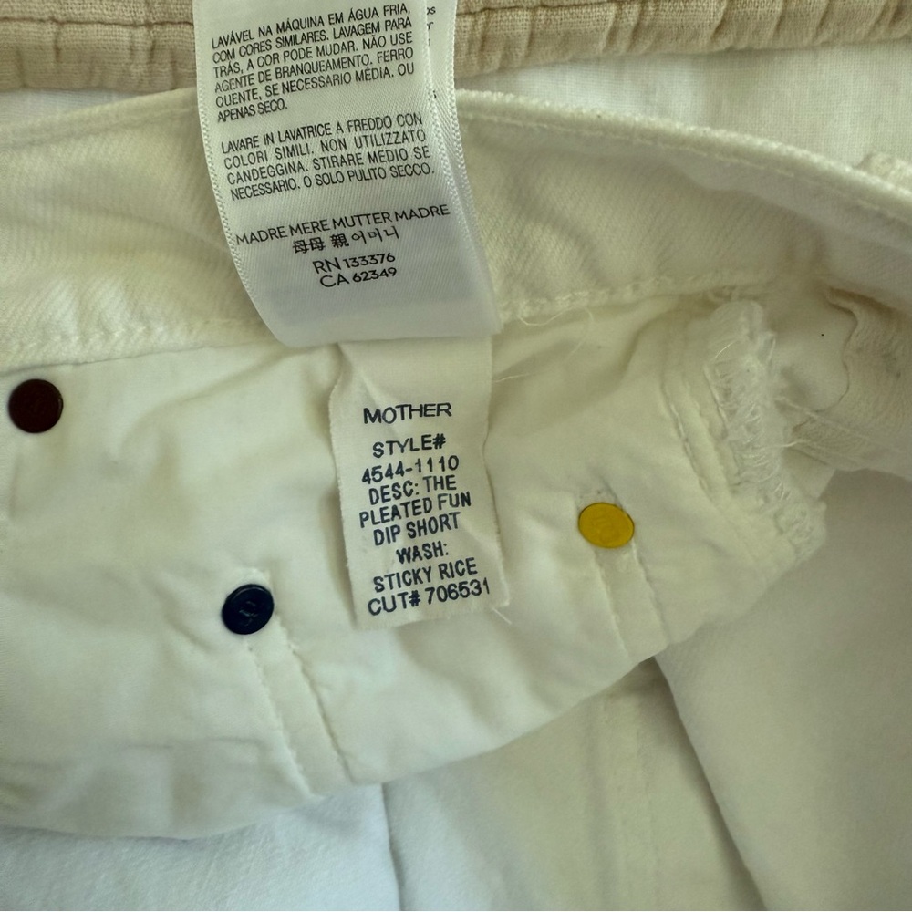 MOTHER Snacks! Fun Dip Short - Picture 5 of 6